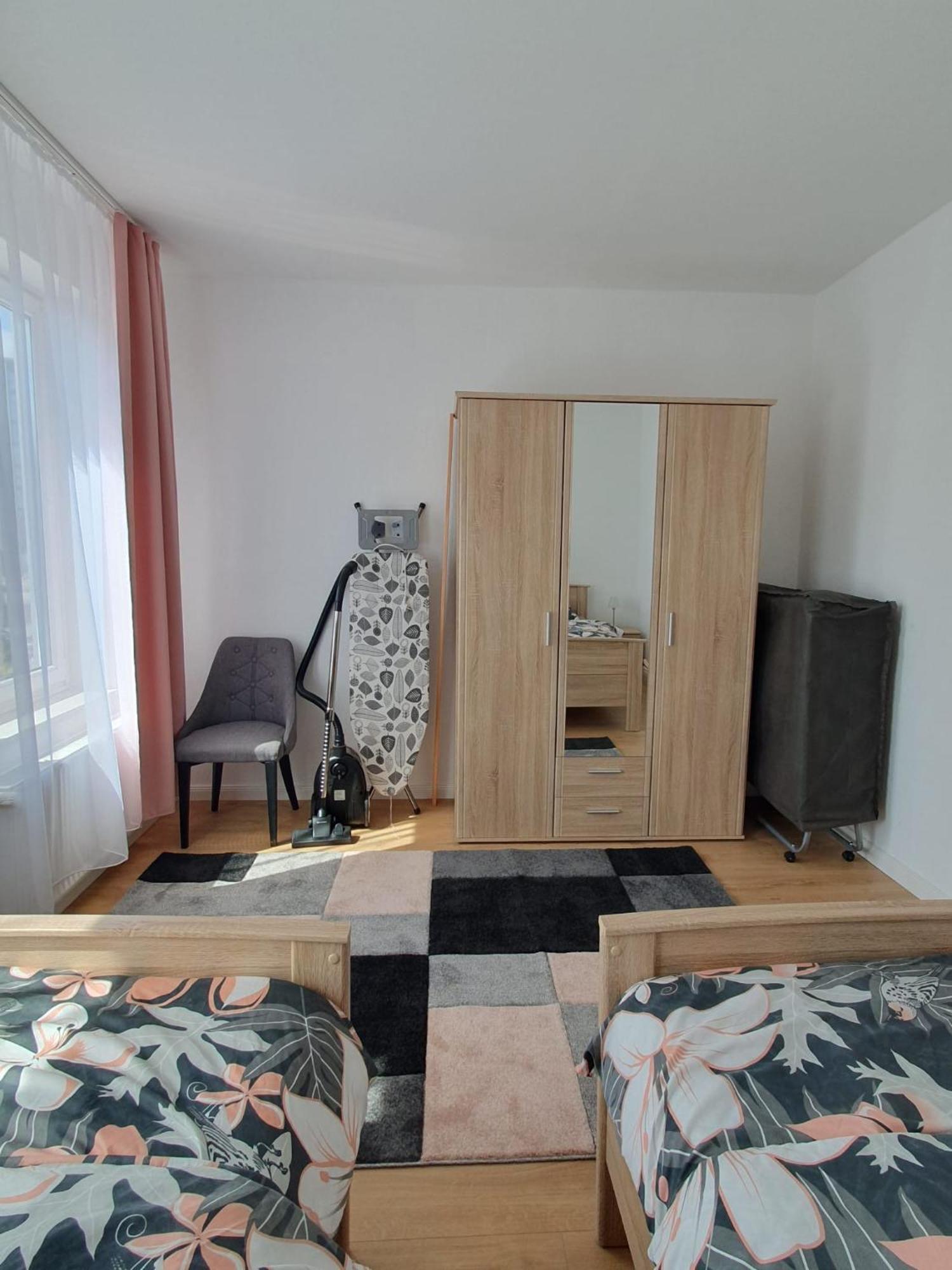 Charmante Ferienwohnung Im Herzen Von Luebeck Buitenkant foto